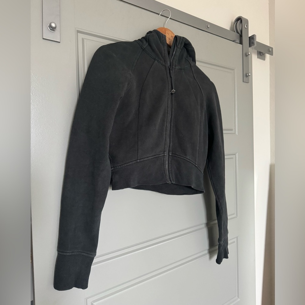 Lululemon Black Size 6 Cropped Scuba Hoodie Sweatshirt